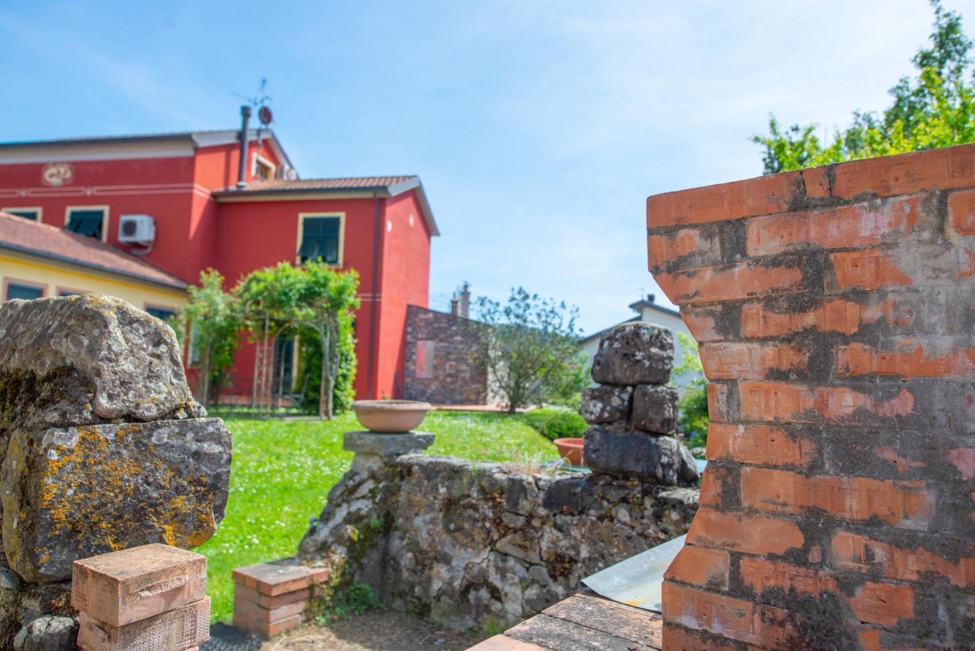 Hotel Il Vecchio Noce Brugnato Exterior foto