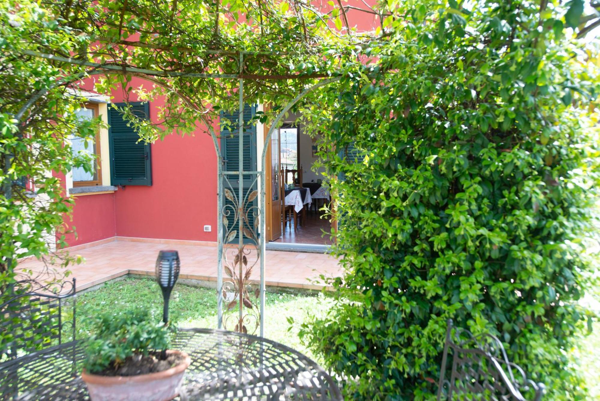 Hotel Il Vecchio Noce Brugnato Exterior foto